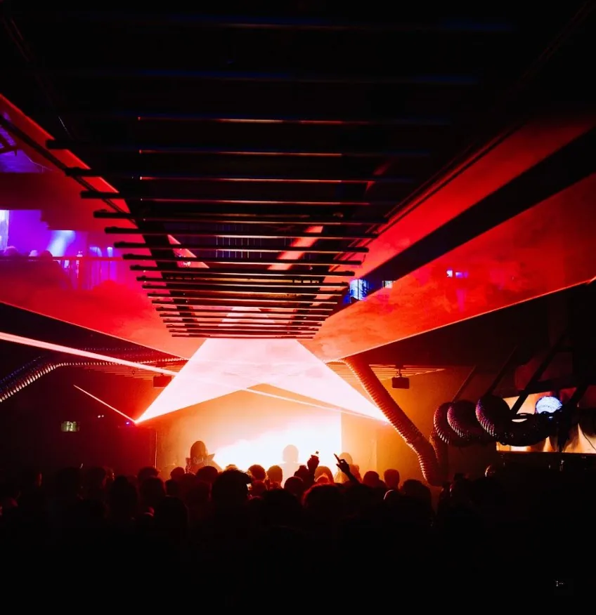 RSN8 event, red laser beams over the room, Toronto